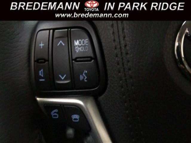 Toyota Sienna 2017 photo 6